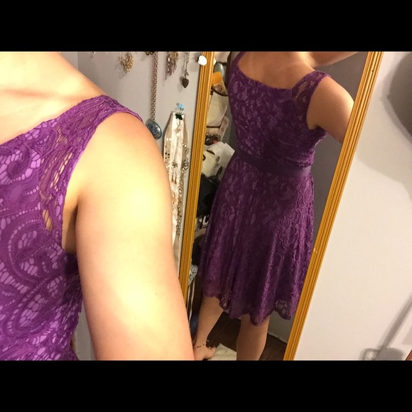 Purple lace dress-large - Picture 5 of 8